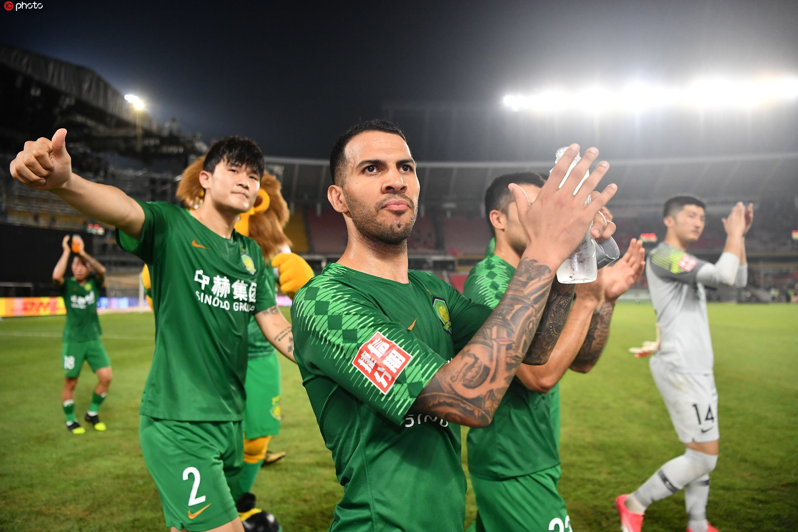 开云体育在线登录-领头羊拉开分差，冲刺赛季冠军的简单介绍