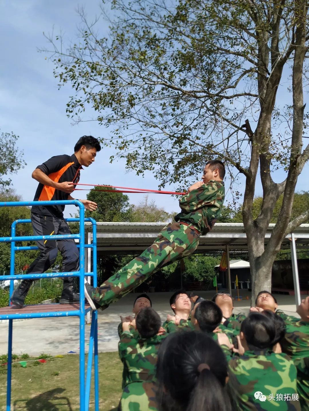 开云体育网站入口-中亚队员砥砺前行，圆满收官