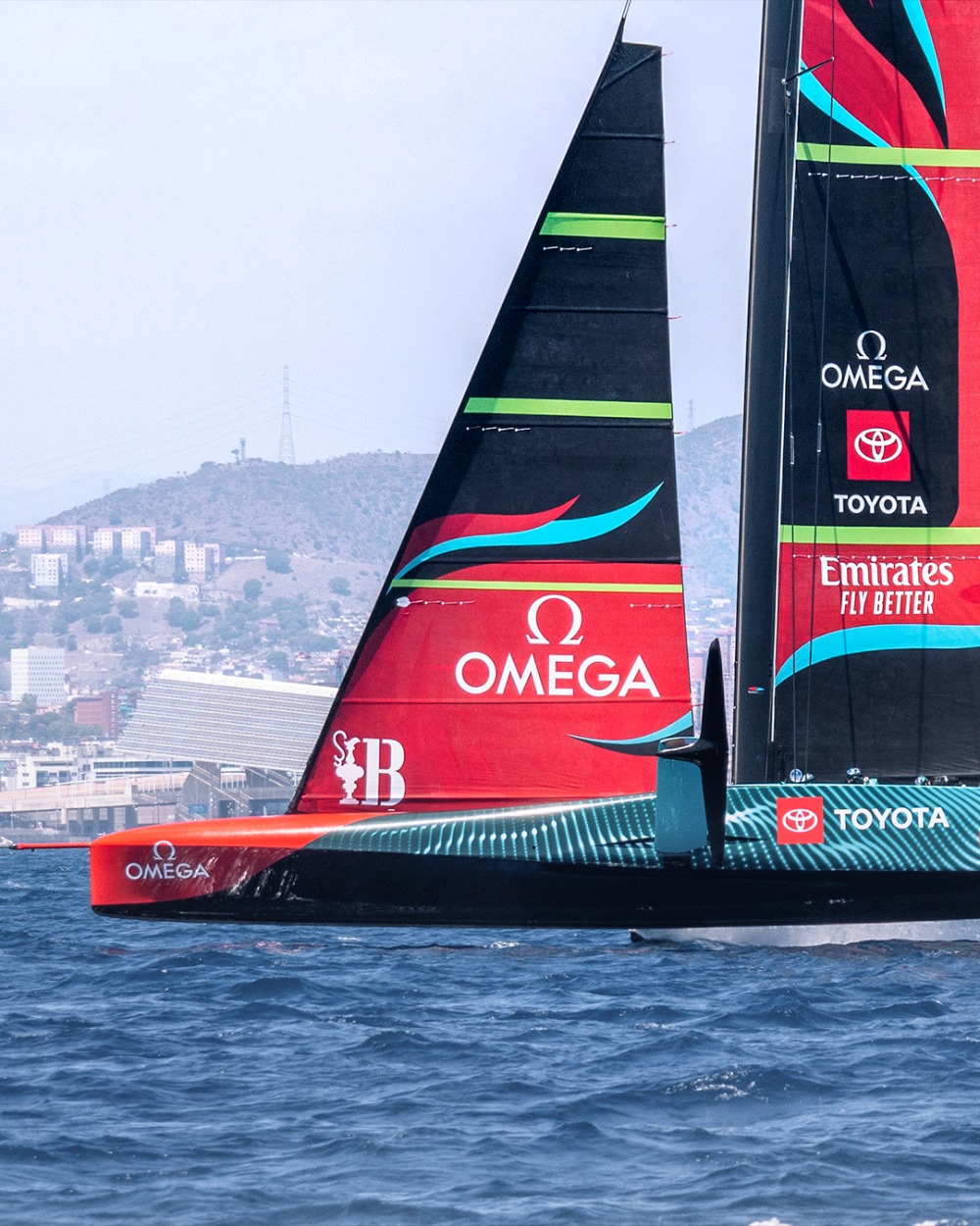 新西兰帆船选手勇夺冠军，完美表现