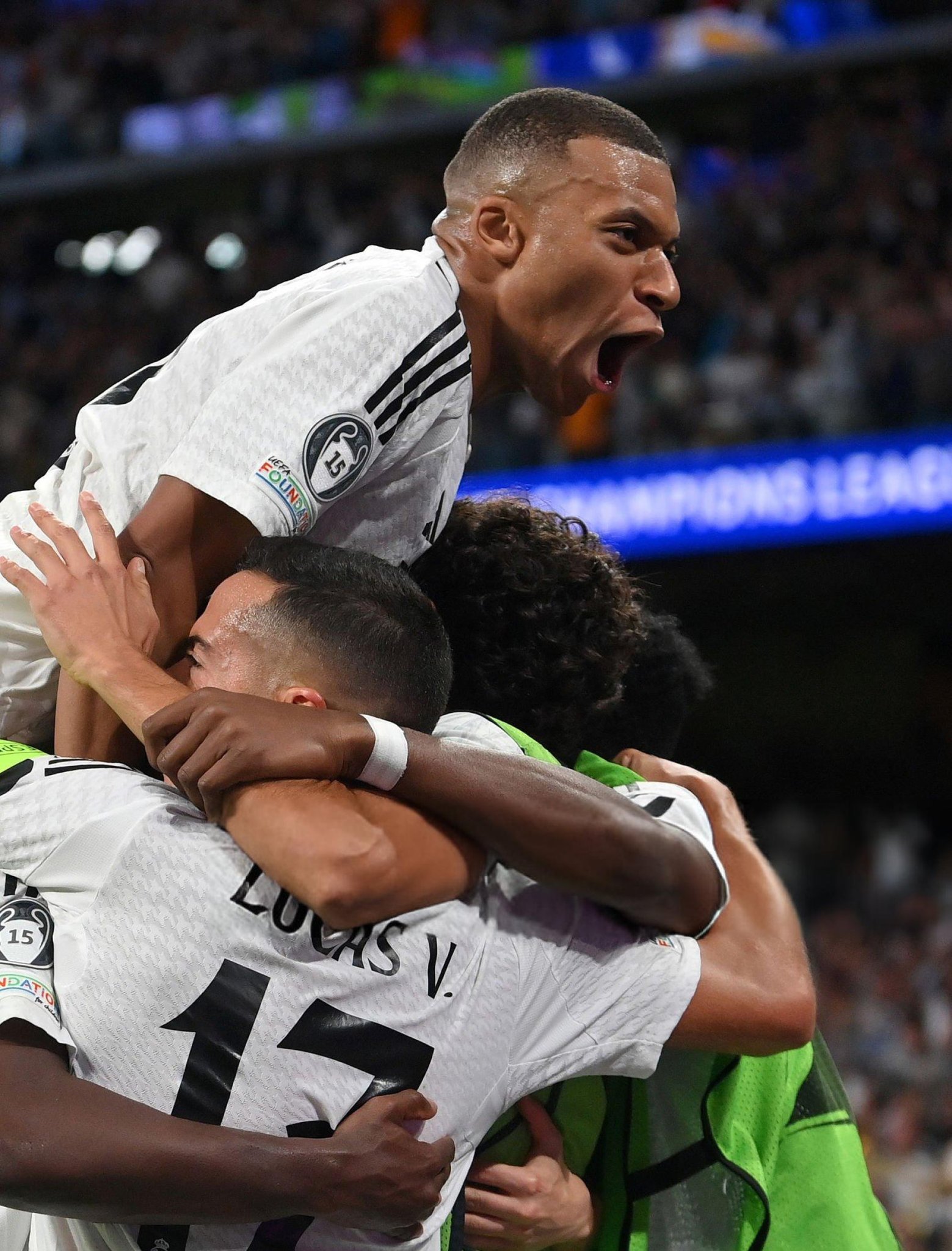 开云体育app-关于多特蒙德前锋表现出色，连续破门造者胜利的信息