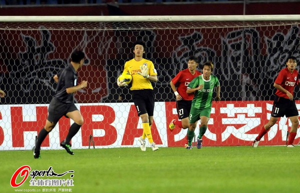 开云体育登录-杭州绿城取得胜利，士气高涨反弹势头的简单介绍