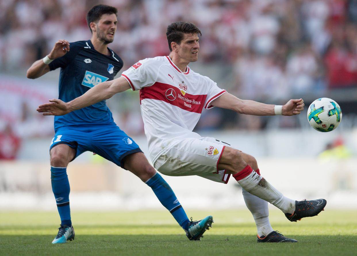 斯图加特击败美因茨,脱离降级区 斯图加特击败美因茨,脱离降级区