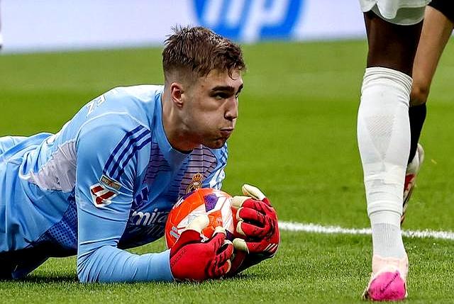 开云体育地址-瓦伦西亚主场遭逢冷门，不敌人马的简单介绍