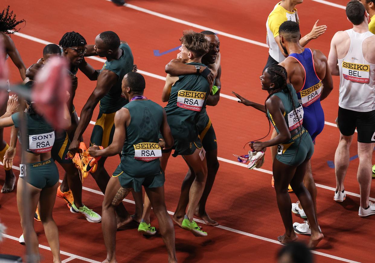 开云体育竞技-阿根廷田径运动员在接力赛中取得好成绩