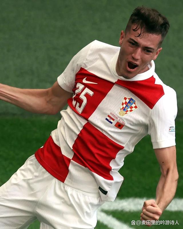 阿尔巴尼亚队成功晋级，期待下一轮比赛